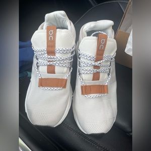 Brand new On Cloudnova women’s shoes white|pearl